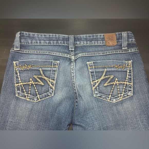 BKE Women's Star Flare Jeans in Blue - Picture 4 of 7